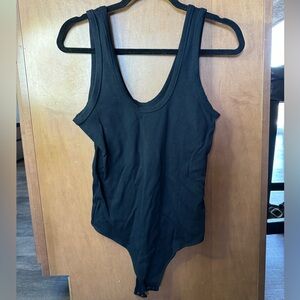 Seamless bodysuit - U neck